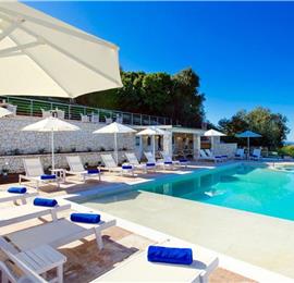 8 Bedroom villa with pool & seaview, near Acharavi, sleeps 16-18